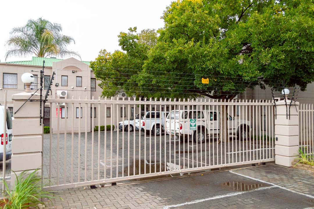 Secure Parking at Hydro Guesthouse in Bloemfontein